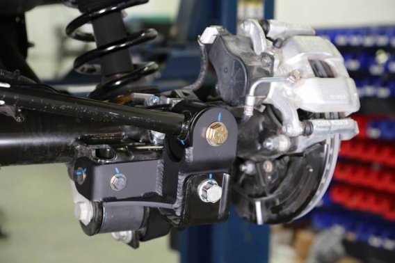 FAB Traction Bar Bracket