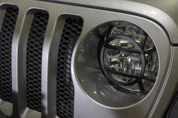 Jeep JL Headlight Guards For 18-Pres Wrangler JL Aluminum Fishbone Offroad