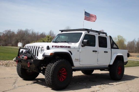 Gladiator Chase Rack W/Molle Panel for 20-Pres Jeep Gladiator Fishbone