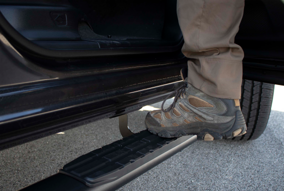 19-Current Silverado 1500 Double Cab 5 Inch Oval Side Step Fishbone Offroad