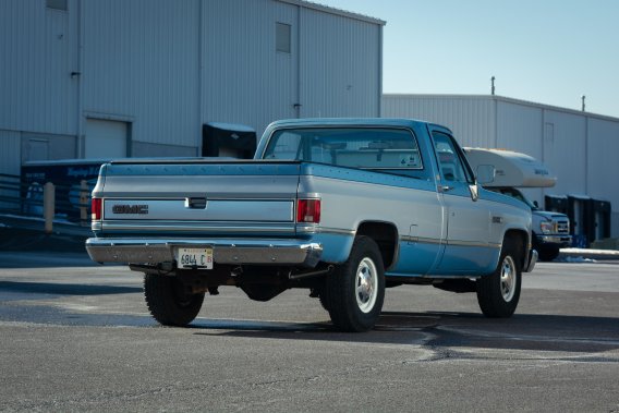 1975-1987 GM Truck 2.5 Inch Crossmember Back With X-Pipe Exhaust System Includes Catalytic Conver...