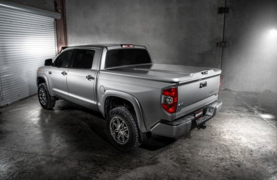 UND Elite LX Bed Covers