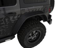BUS SmoothBack Tailgate Caps