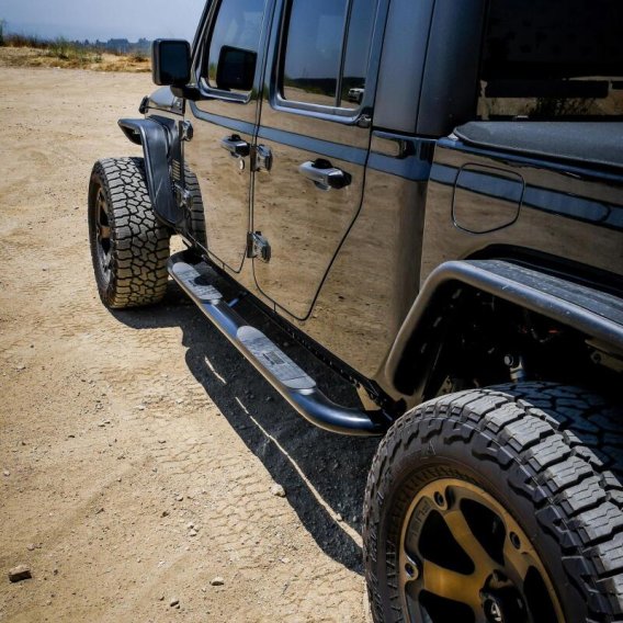 WES Nerf Bars - Platinum 4