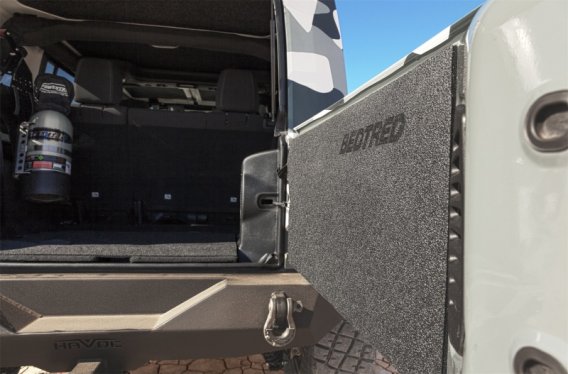 BED BedTred - Jeep Tailgate