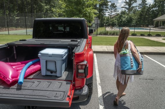 RUG Tonneau Covers