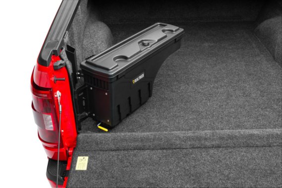 UND SwingCase Boxes