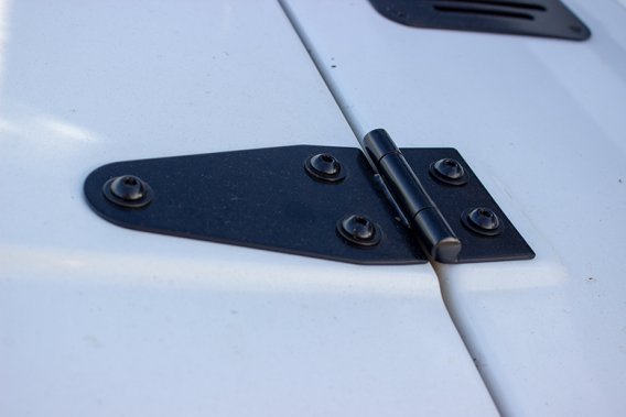 Jeep CJ/YJ Hood Hinge Pair 55-95 CJ and Wrangler YJ Powdercoat Black Kentrol