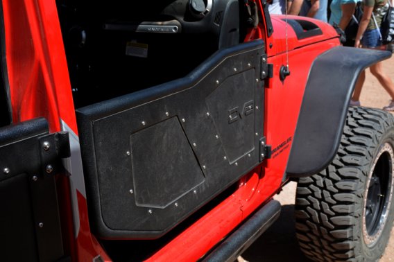 DVE Half Doors