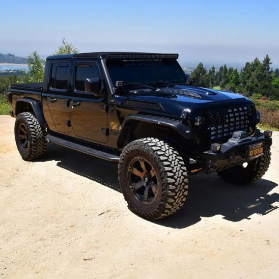 WES Running Boards - Outlaw