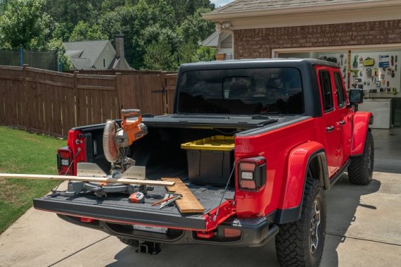 RUG Tonneau Covers