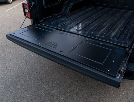 19-23 Jeep Gladiator Overland Tailgate Table Divided Cutting Board Black/White All Pro Off Road