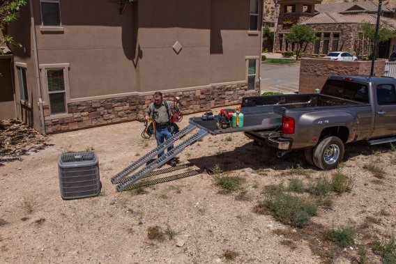 Slide Out Truck Bed Tray 1800 lb capacity 75% Extension 6 Bearings  Alum Tie-Down Rails Plywood D...