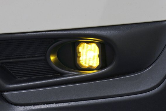 SSC1 SAE/DOT Type HA Fog Light Kit Yellow (3000K) 3569 Yellow SAE Fog Diode Dynamics