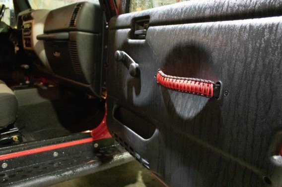 Wrangler Paracord Door Handles Black/Red for 97-06 Jeep Wrangler Fishbone