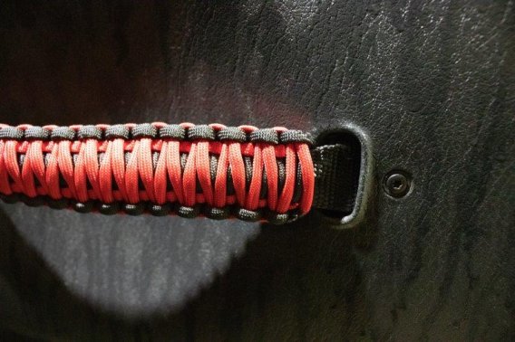 Wrangler Paracord Door Handles Black/Red for 97-06 Jeep Wrangler Fishbone
