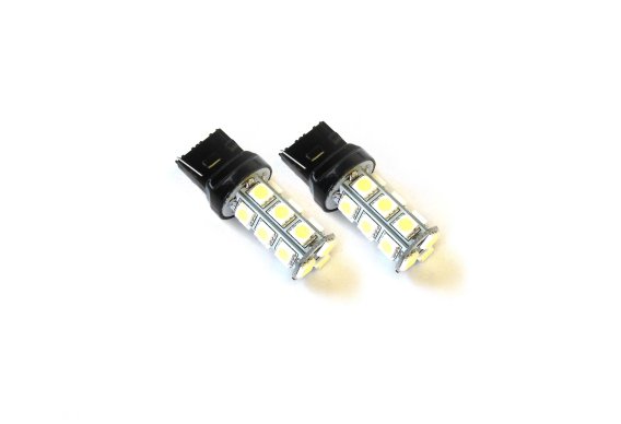 7440 5050 LED 18 Chip Bulbs (White) (Pair)