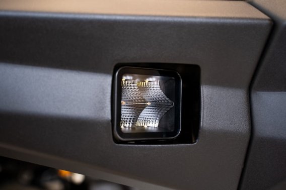 DVE LED Light Bars & Cubes
