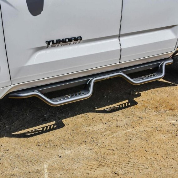 WES Nerf Bars - Outlaw