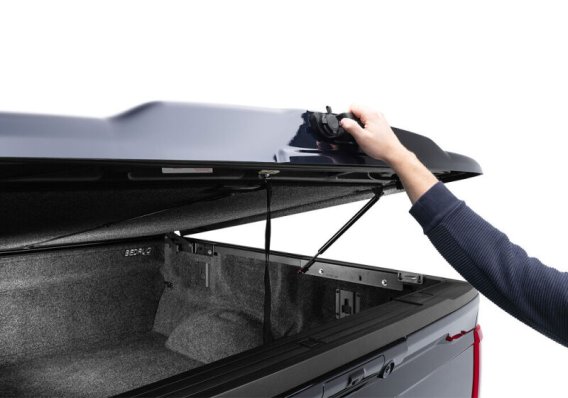 UND Elite LX Bed Covers