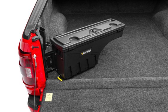 UND SwingCase Boxes