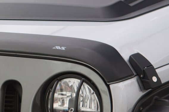 AVS Aeroskin Shield - Black